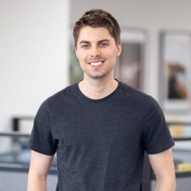 brent maxwell headshot