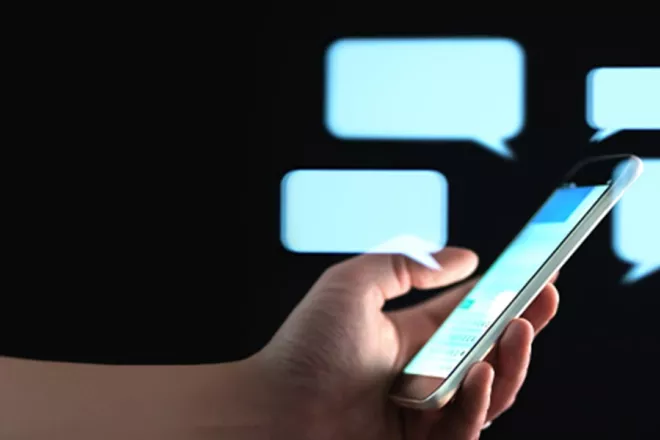 Phone sending and receiving SMS.